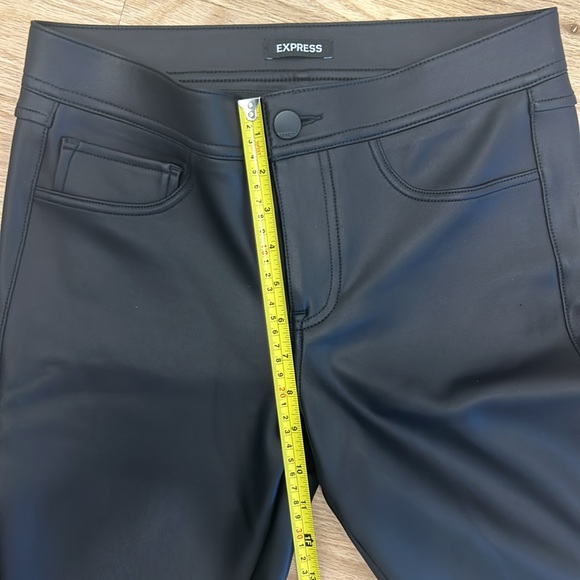 Vegan leather leggings - Picture 6 of 7